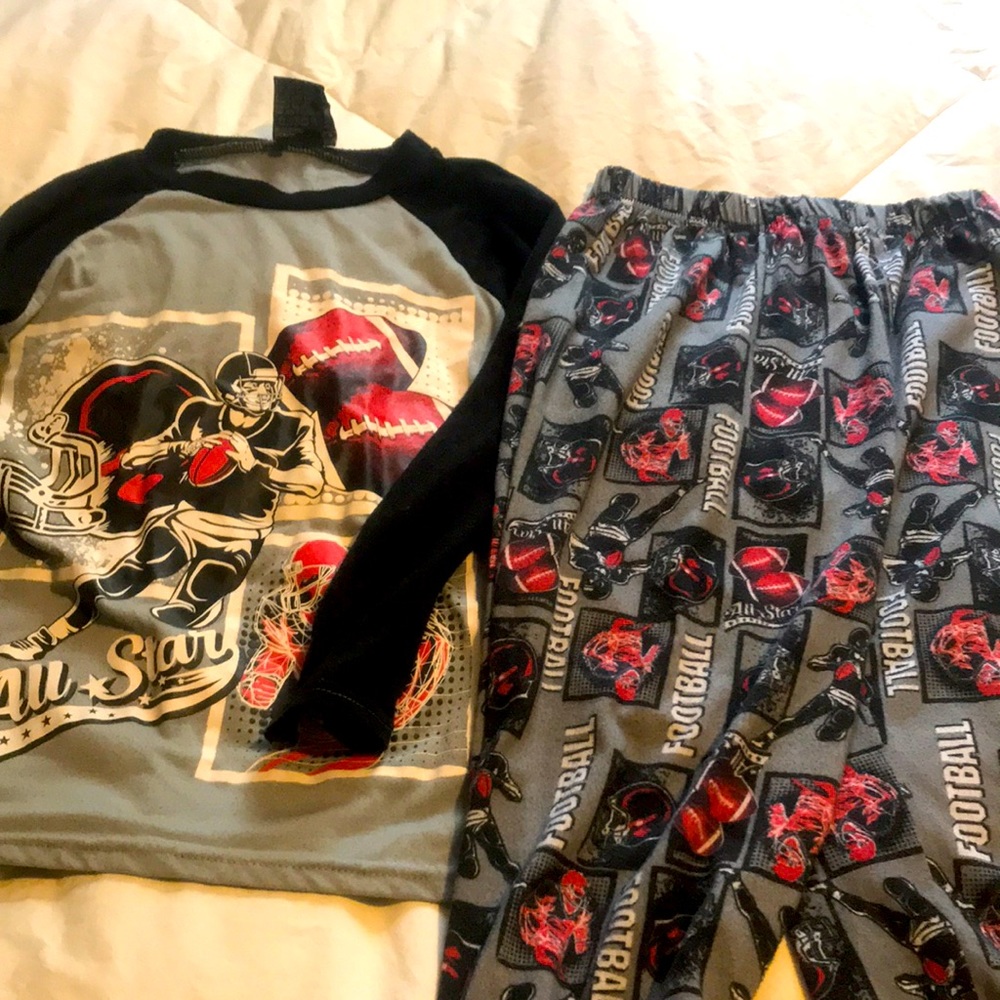Boys size 8-10 pajamas